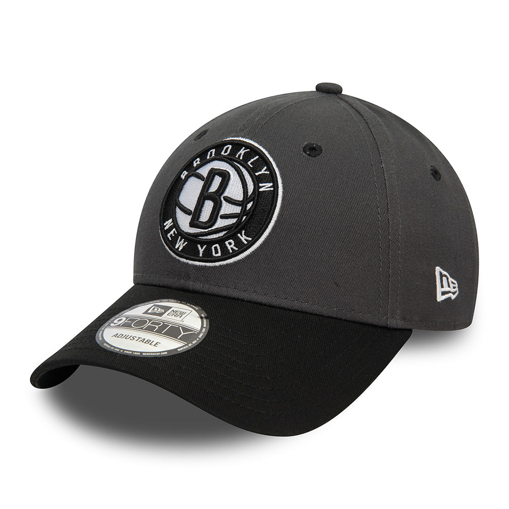 Casquette 9FORTY NBA Side Patch Brooklyn Nets graphite-noir NEW ERA