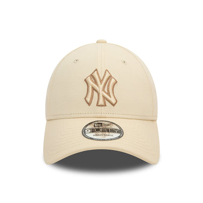 Casquette 9FORTY MLB Team Outline New York Yankees crème-taupe NEW ERA