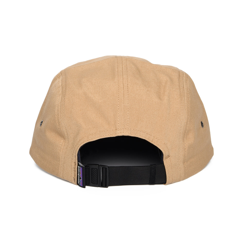 Casquette 5 Panel en Coton Bio Shop Sticker Graphic Maclure marron-bleu marine PATAGONIA