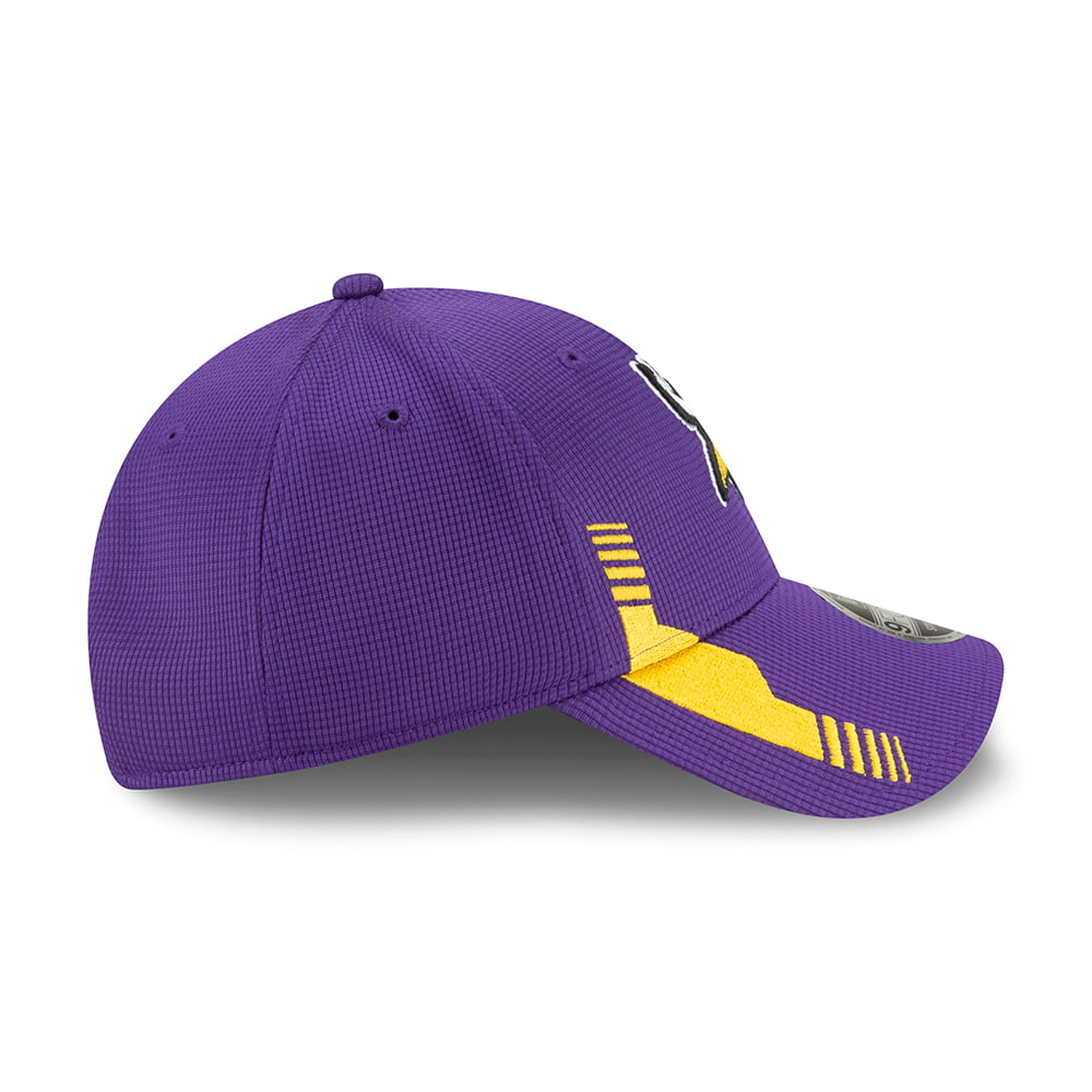 Casquette Stretch Snap 9FORTY NFL Sideline Home Minnesota Vikings violet-or NEW ERA